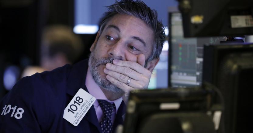 Borsa, partenza in rialzo, Ftse Mib a +0,92% Borsa, partenza in rialzo, Ftse Mib a +0,92%