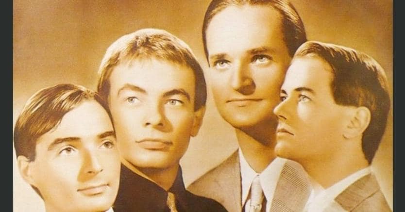 I Kraftwerk sulla compertina di «Trans Europe Express», l’album che ha dato origine alla controversia sui diritti connessi