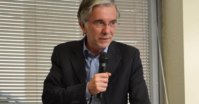 Istituto Dalla Chiesa. Franco Pignataro, dirigente del professionale di Caltagirone