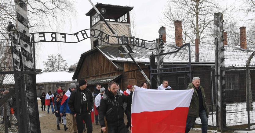 Shoah Quale Memoria Est Europa Preda Di Rimozione Italia Non Indenne Dall Infezione Il Sole 24 Ore