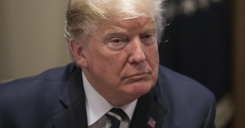 USA, 16 stati fanno causa a Trump USA, 16 stati fanno causa a Trump