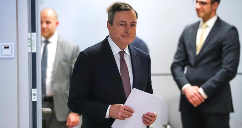 Il presidente della Bce Mario Draghi (Epa)