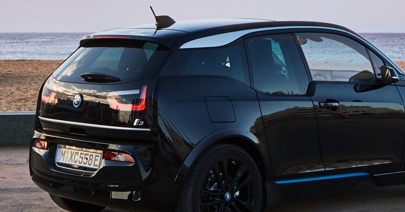 Bmw i2 электромобиль