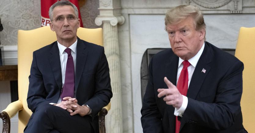 Donald J. Trump con Jens Stoltenberg (Epa)