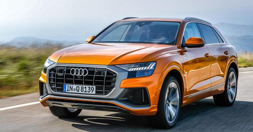 La Q8 si basa stessa sulla piattaforma Mlb Evo utilizzata per i mega suv Bentley Bentayga, Lamborghini Urus e Porsche Cayenne