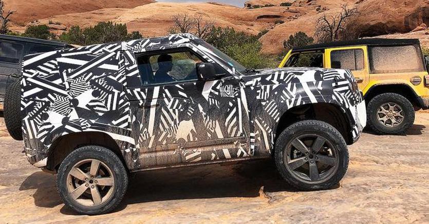 Nuovo Land Rover Defender Test Di 1 2 Milioni Di Km Per