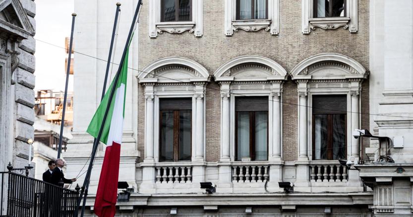Conte Arriva Benessere Italia Le Cabine Di Regia Del Governo