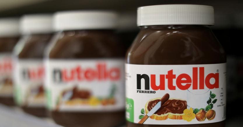 Francia, protesta dei lavoratori ferma da sei giorni la più grande fabbrica della Nutella