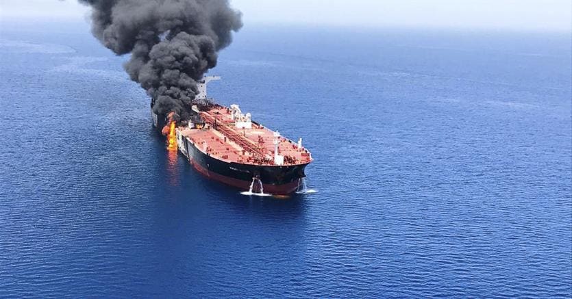 Attacco petroliere: armatore, Attacco petroliere: armatore,