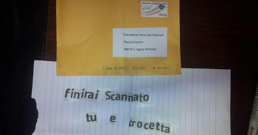 La lettera anonima inviata a nel dicembre 2014 al presidente del Parco dei Nebrodi Giuseppe Antoci (foto Ansa) 