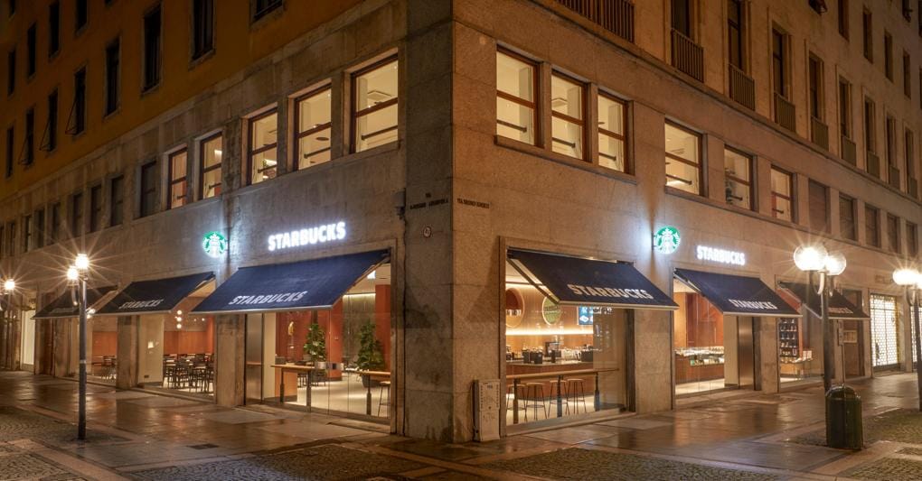 Starbucks approda in Italia e apre anche a Torino. Addio espresso e  benvenuto caffè americano?