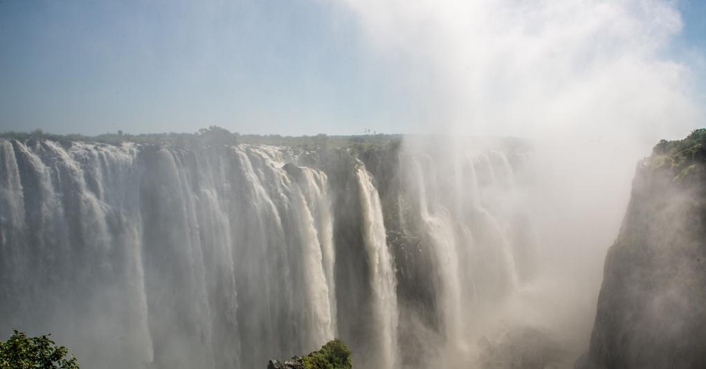 Africa La Siccita Minaccia Le Cascate Vittoria Zambia E Zimbabwe In Crisi Energetica Il Sole 24 Ore