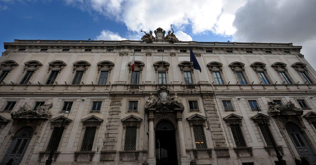 Roma, il palazzo della Consulta (Ansa) 