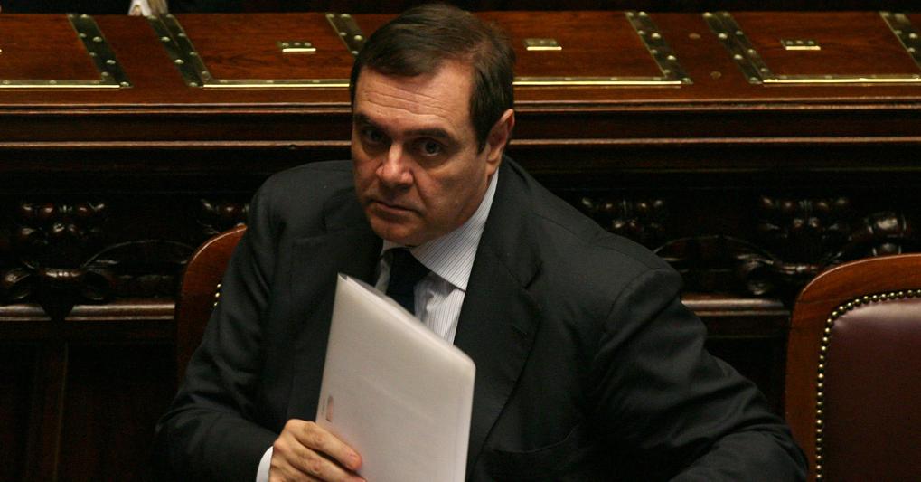 Mastella Ricoverato In Terapia Intensiva Per Un Malore Il Sole 24 Ore
