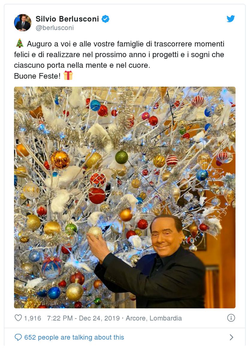 Auguri Di Natale Berlusconi.Gli Auguri Della Politica Sui Social Dai Balletti Alle Foto Con L Albero Il Sole 24 Ore