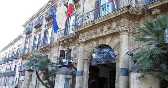 Sicilia, a rischio tutte le spese della Regione - Il Sole 24 ORE