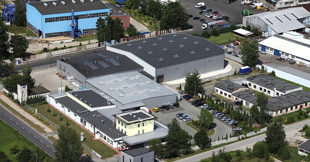 Lo stabilimento chimico Ica Polska a Civitanova Marche (Ansa) 