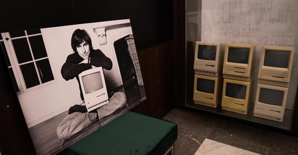 Il Museo «Mec» di Palermo, tra reperti Apple e foto di Steve Jobs 