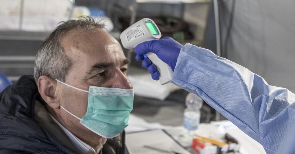 Coronavirus Chi Sono Le Vittime Italiane Eta Media 81 Anni Quasi Tutte Con Altre Patologie Il Sole 24 Ore