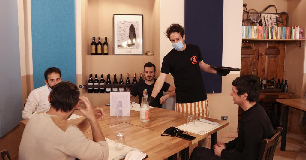 Ristoranti E Bar A Causa Del Lockdown Persi 14 Mld Il 30 A