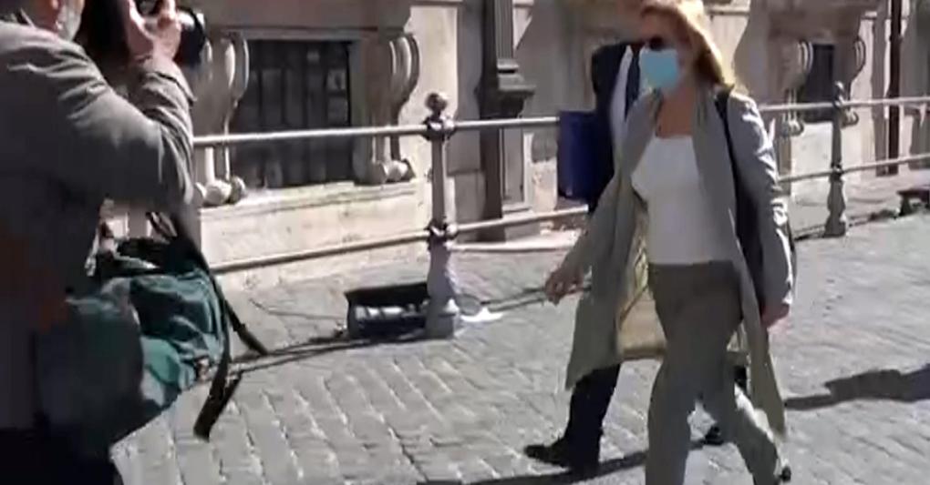La pm di Bergamo Maria Cristina Rota arriva a Palazzo Chigi per la deposizione del presidente del Consiglio Giuseppe Conte  (Ansa) 
