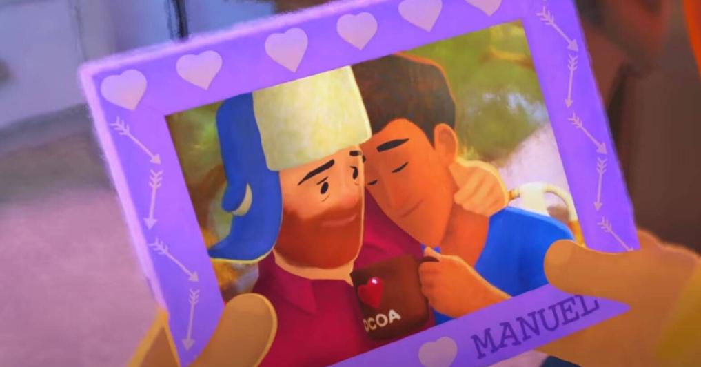  Uno scatto tratto del cortometraggio d'animazione scritto e diretto da Steven Hunter, prodotto dalla Pixar e distribuito lo scorso 22 maggio da Walt Disney. Si tratta del settimo corto della serie SparkShorts ed è il primo prodotto a presentare un personaggio e una trama con un outing gay 