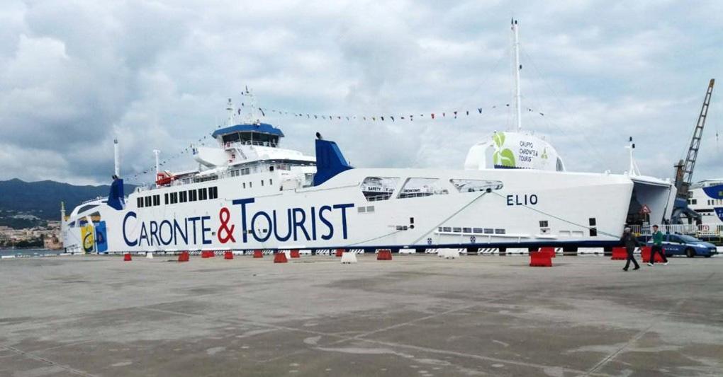 Antitrust Indaga Su Caronte Tourist Prezzi Alti Per I Traghetti Sullo Stretto Di Messina Il Sole 24 Ore