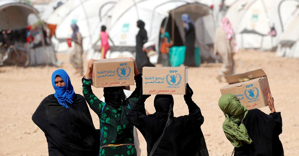 Aiuti umanitari del World Food Programme al campo profughi di Ain Issa in Siria 