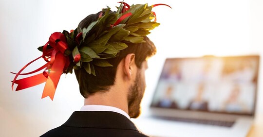 La crisi “morde” i laureati: -25% le richieste di profili ...