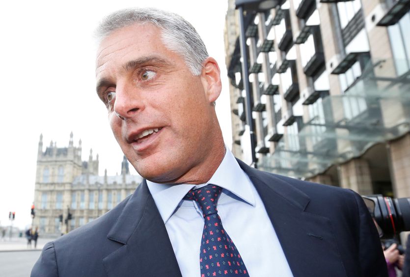 Andrea Orcel in partenza dalla City con destinazione Milano