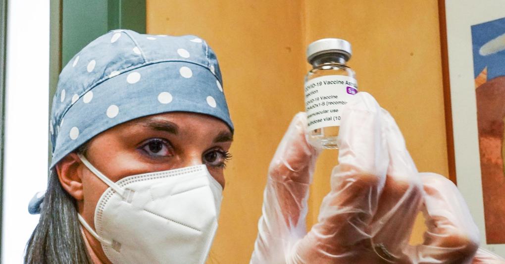 Come Fare Il Vaccino In Vacanza Governo E Regioni Al Lavoro 15 Milioni Di Italiani In Attesa Il Sole 24 Ore