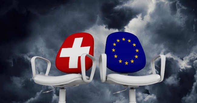 (ink drop - stock.adobe.com)