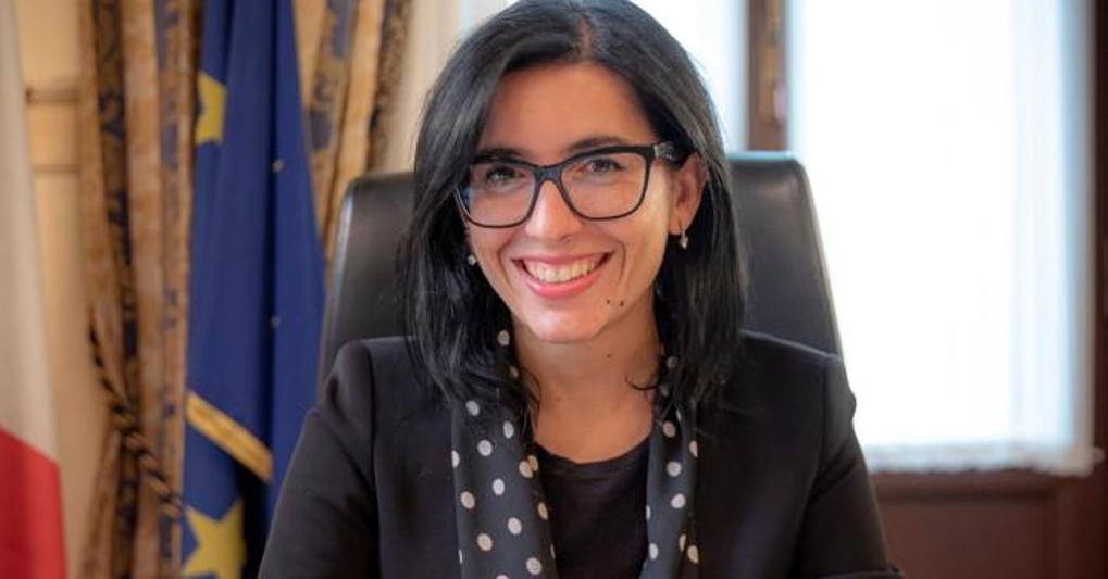  Fabiana Dadone, ministra per le Politiche giovanili 