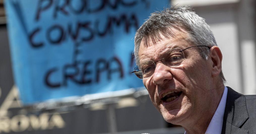 Il segretario della Cgil Maurizio Landini  