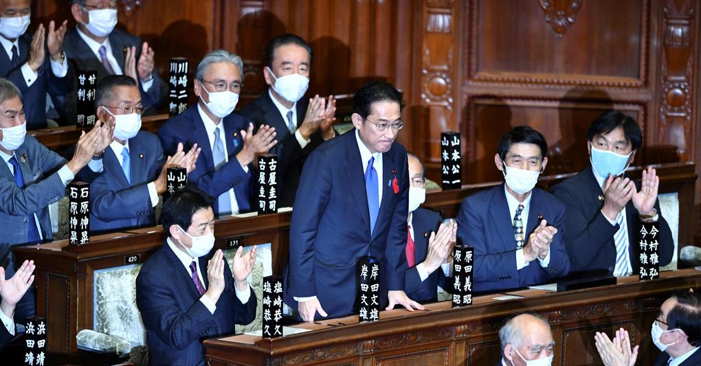 Il primo ministro giapponese Fumio Kishida, eletto in Parlamento 