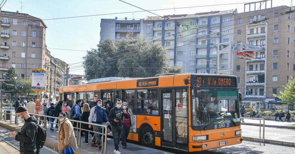 Green pass, da Milano a Napoli, autisti no vax e boom di ...