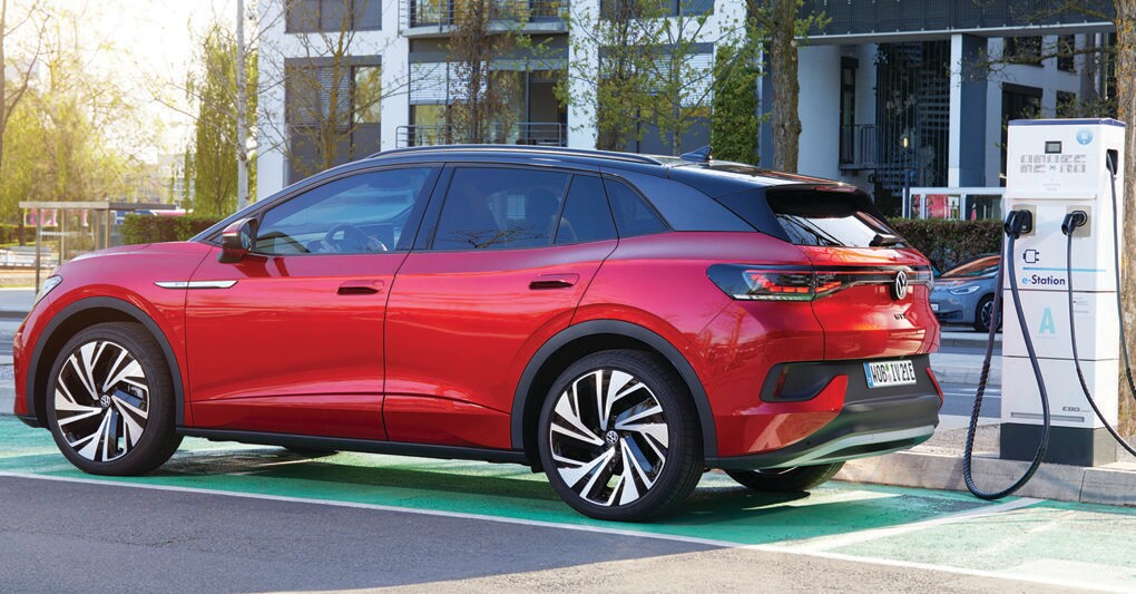 Piattaforma condivisa. ID.4 GTX si basa inevitabilmente sull'architettura Meb per vetture 100% elettriche sviluppata da l gruppo Volkswagen. La variante Gtx che ricalca le sigle GTi e Gtd dell'era termica è spinta da due motori per offrire trazione sulle 4 ruote. L'autonomia teorica è di 480 km 