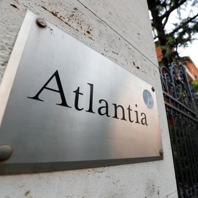 Atlantia, al via nuovo modello per gli stipendi: bonus e azioni a tutti  dipendenti - Il Sole 24 ORE