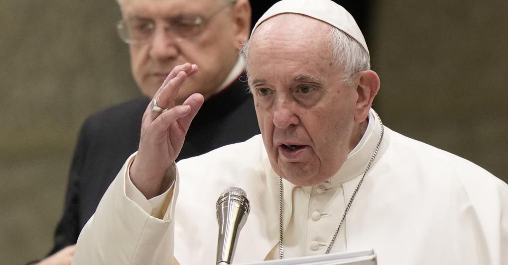 The Pope: let's not close our eyes to migrants, it's a social scandal thumbnail