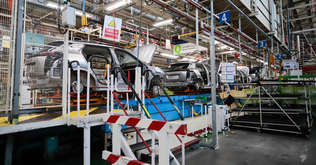  Il settore in affanno in tutta Europa affronta gli obiettivi europei al 2035 della fine del motore termico  