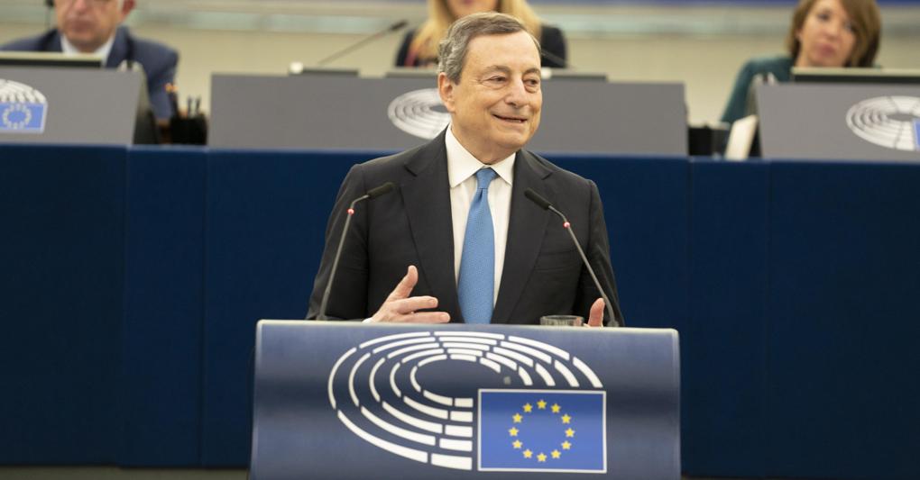 Draghi a Strasburgo chiede coraggio per rivedere i Trattati...