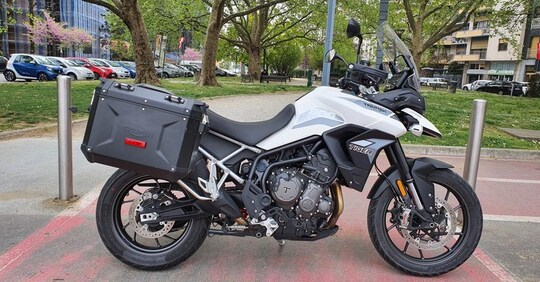 Triumph Tiger 900 Gt Pro, com'è fatta e come va - Il Sole 24 ORE