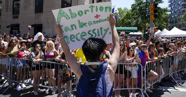 (AP Photo/Mary Altaffer)