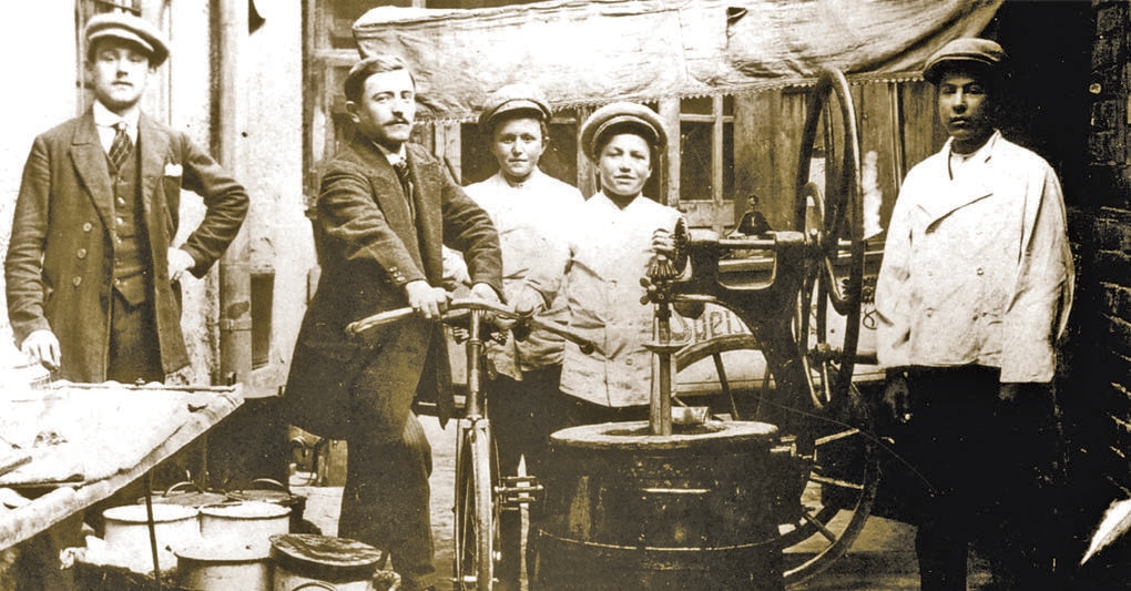 Dal Veneto all'Europa. Le produzioni dei maestri gelatieri, soprattutto bellunesi nei secoli scorsi hanno portato in mezza Europa la cultura di questo simbolo del made in Italy alimentare 