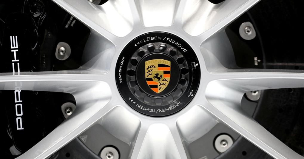 Porsche, Ipo ridimensionata: valutazione fra i 70 e i 75 miliardi...