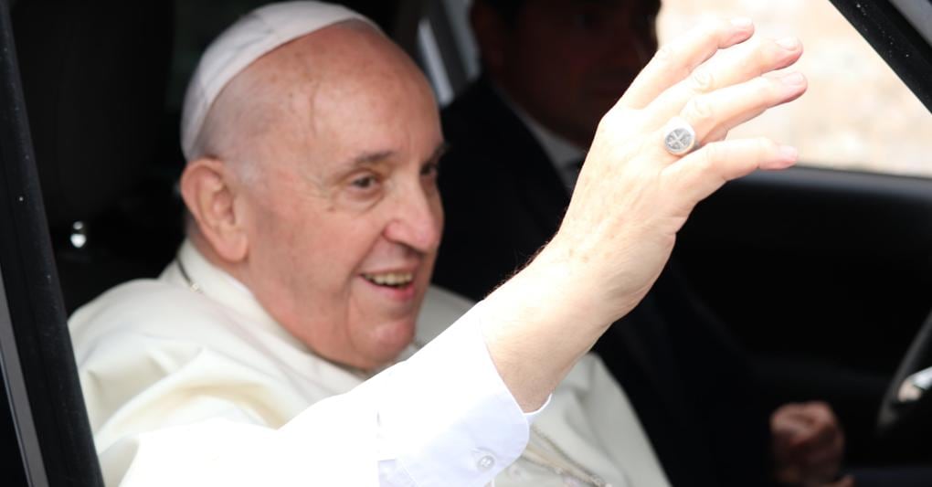 Il Papa ad Assisi dai giovani: «Serve un lavoro degno, per tutti ...