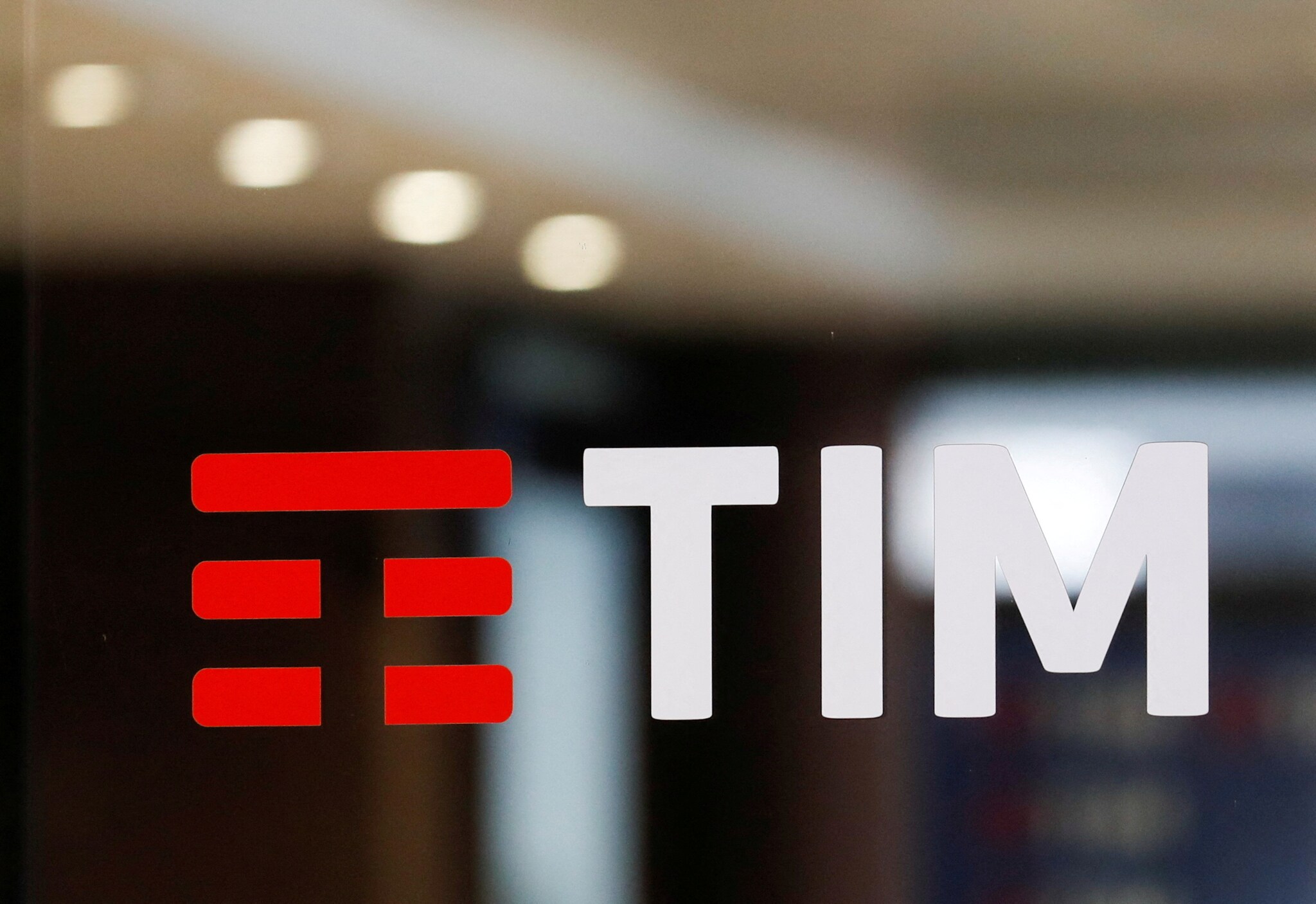 Tim, esclusa l’Opa totalitaria. Il Governo azzera il dossier tlc