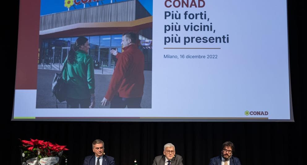 Presentazione dei dati di preconsuntivo Conad 2022: Francesco Avanzini, Francesco Pugliese, Matteo Capelli 