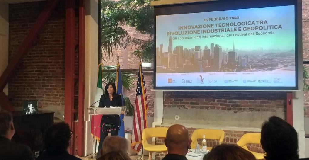 La Ad del Gruppo 24 Ore, Mirja Cartia d'Asero, al convegno di San Francisco del tour Road to Trento 2023 