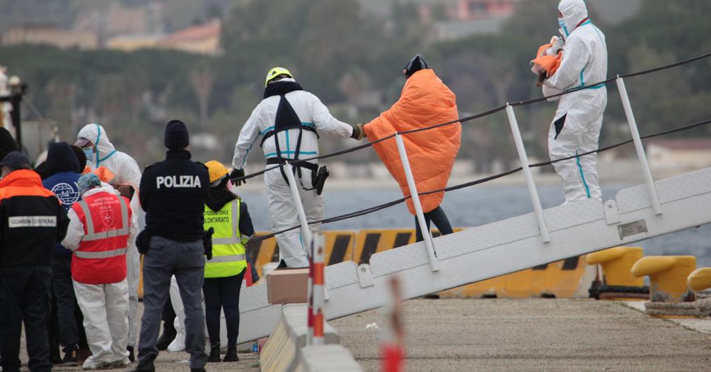 Migrants, shipwreck off the coast of Tunisia: 19 dead